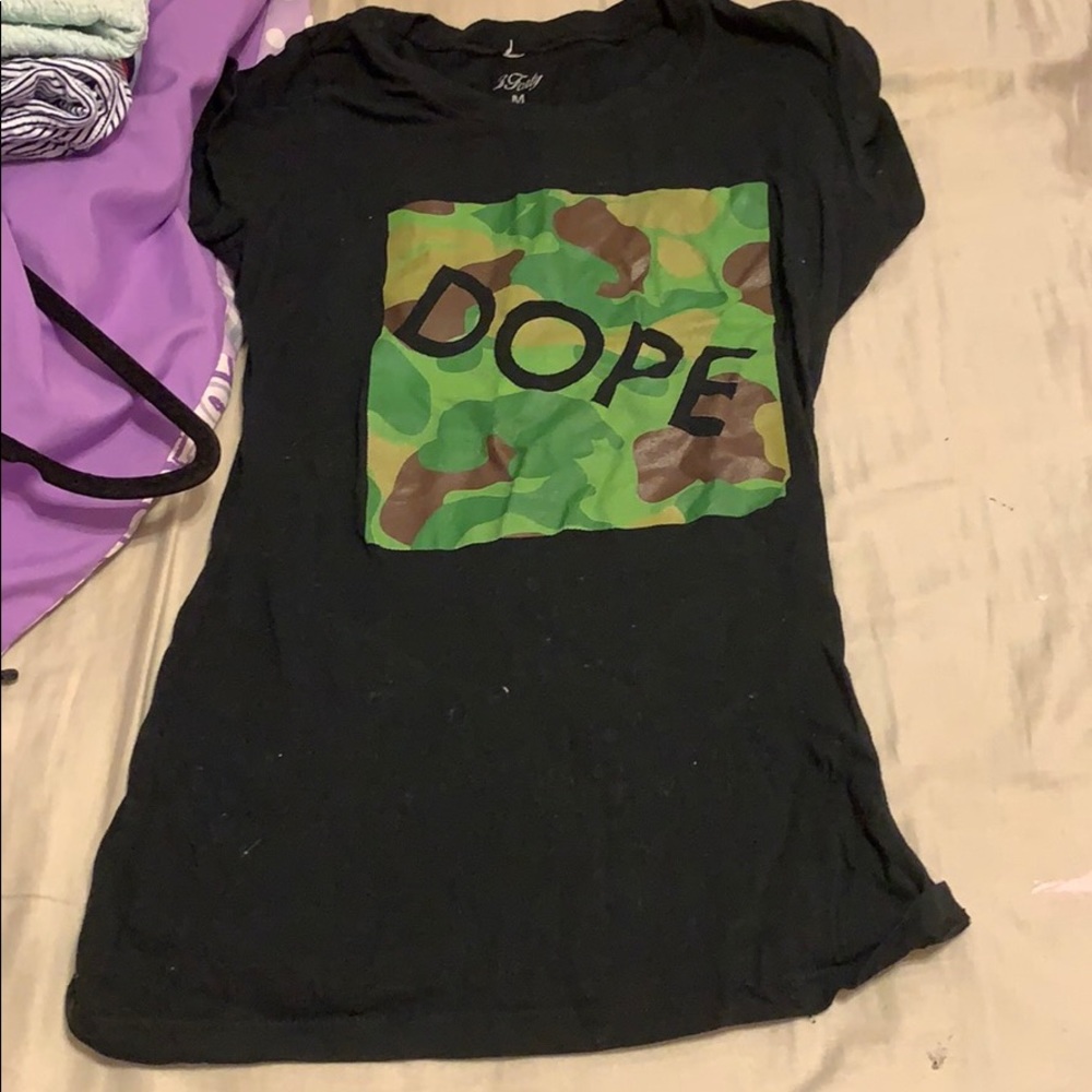 Graphic t shirt